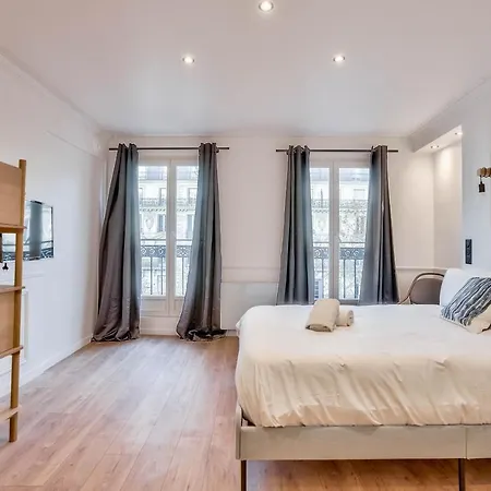 102 - Urban Opera Picasso 公寓