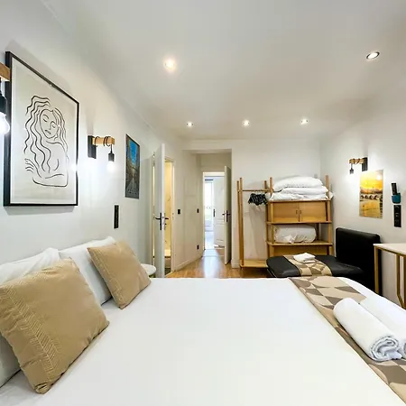 Apartment 102 - Urban Opera Picasso Paris