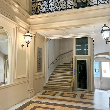 Apartment 102 - Urban Opera Picasso Paris